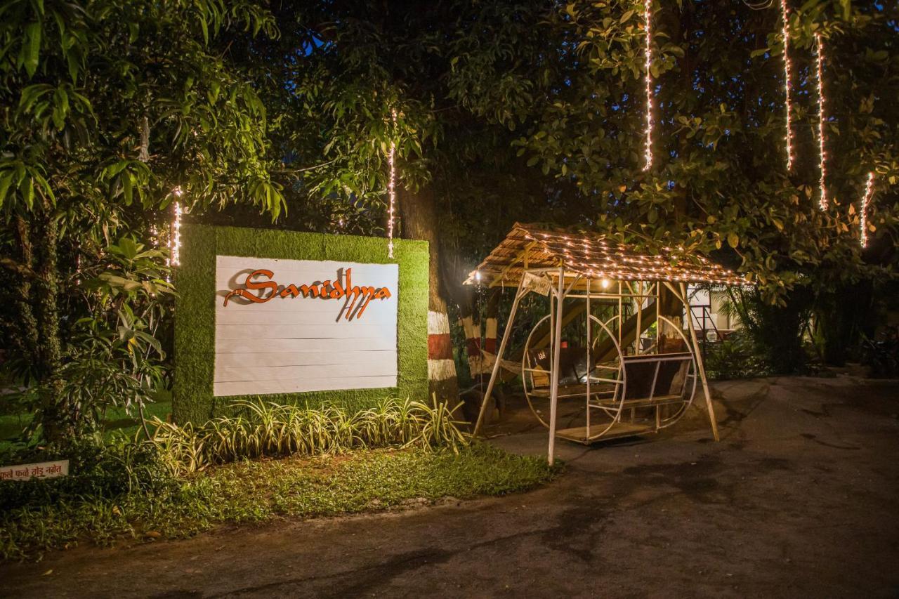 Sanidhya Beach Resort Alībāg Exterior foto