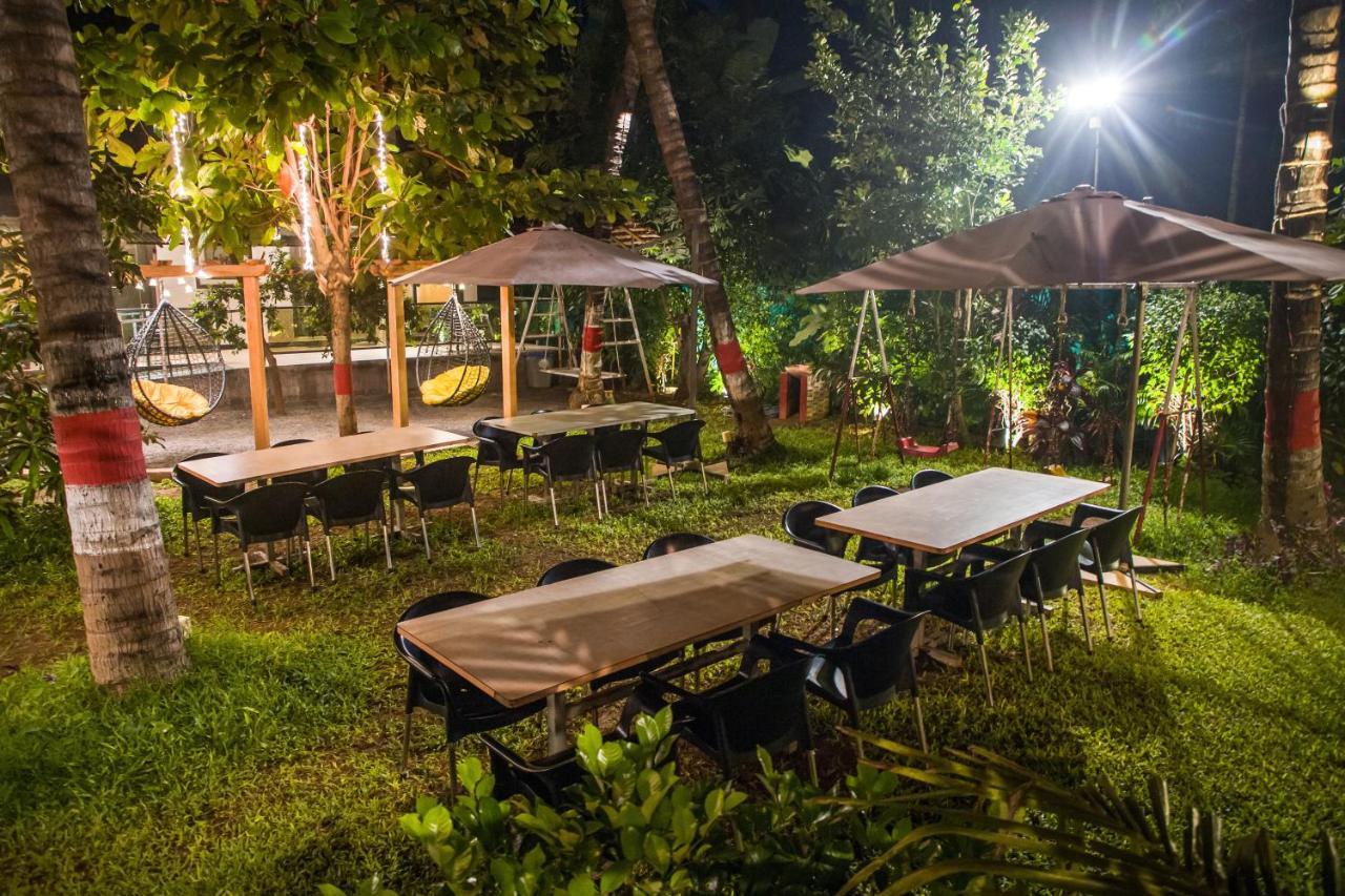 Sanidhya Beach Resort Alībāg Exterior foto